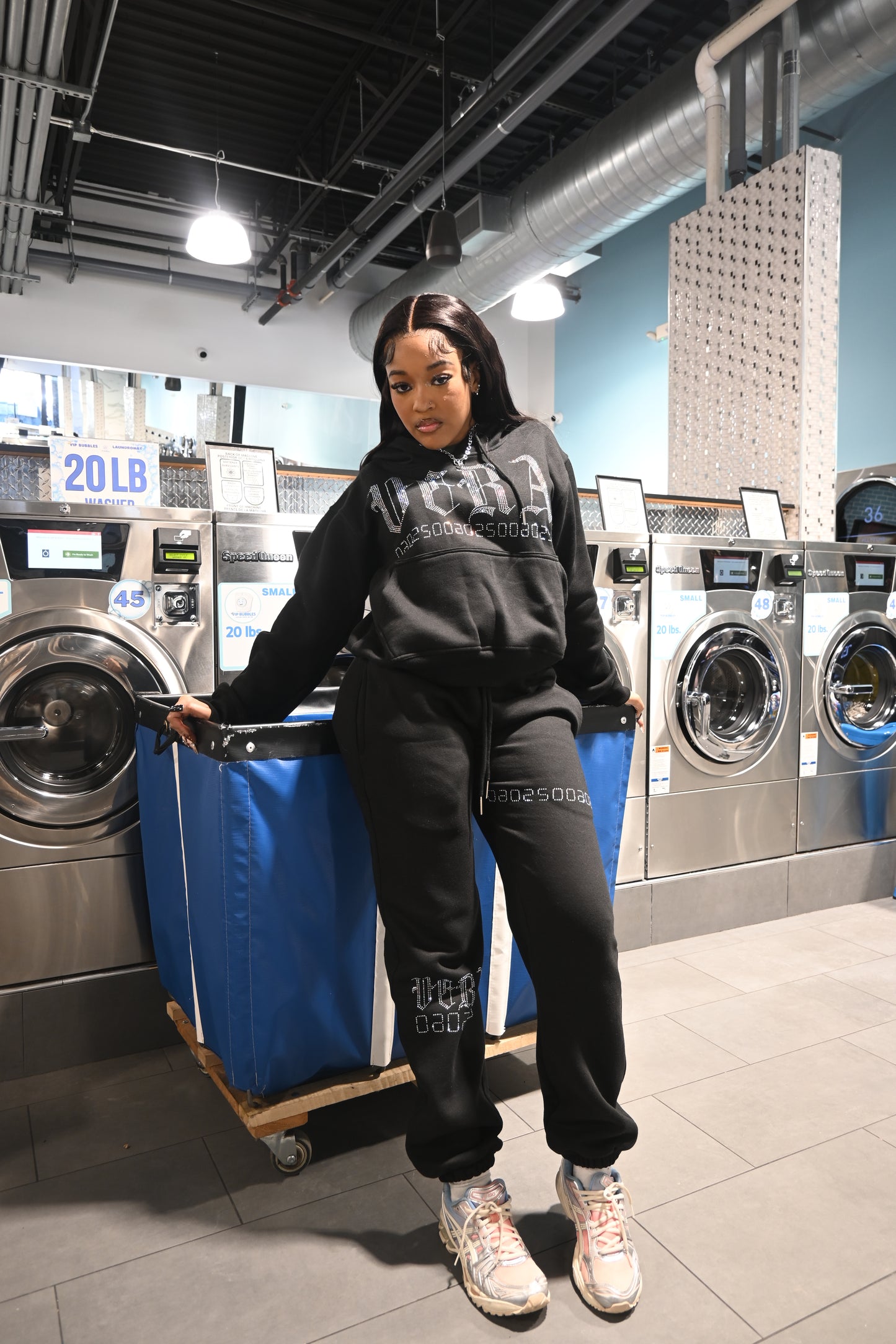 BLACK DWARF SW3ATPANTS